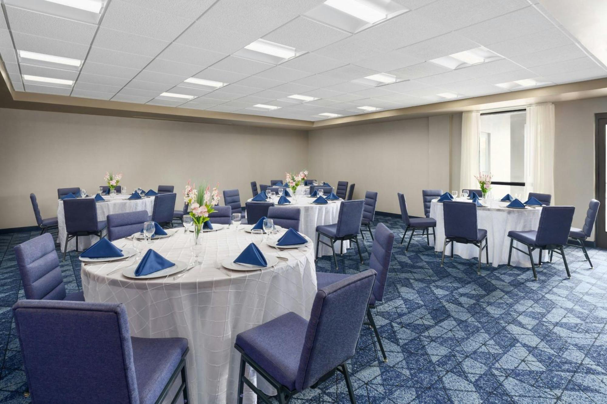 Hotel Courtyard By Marriott Potomac Mills Woodbridge Exterior foto